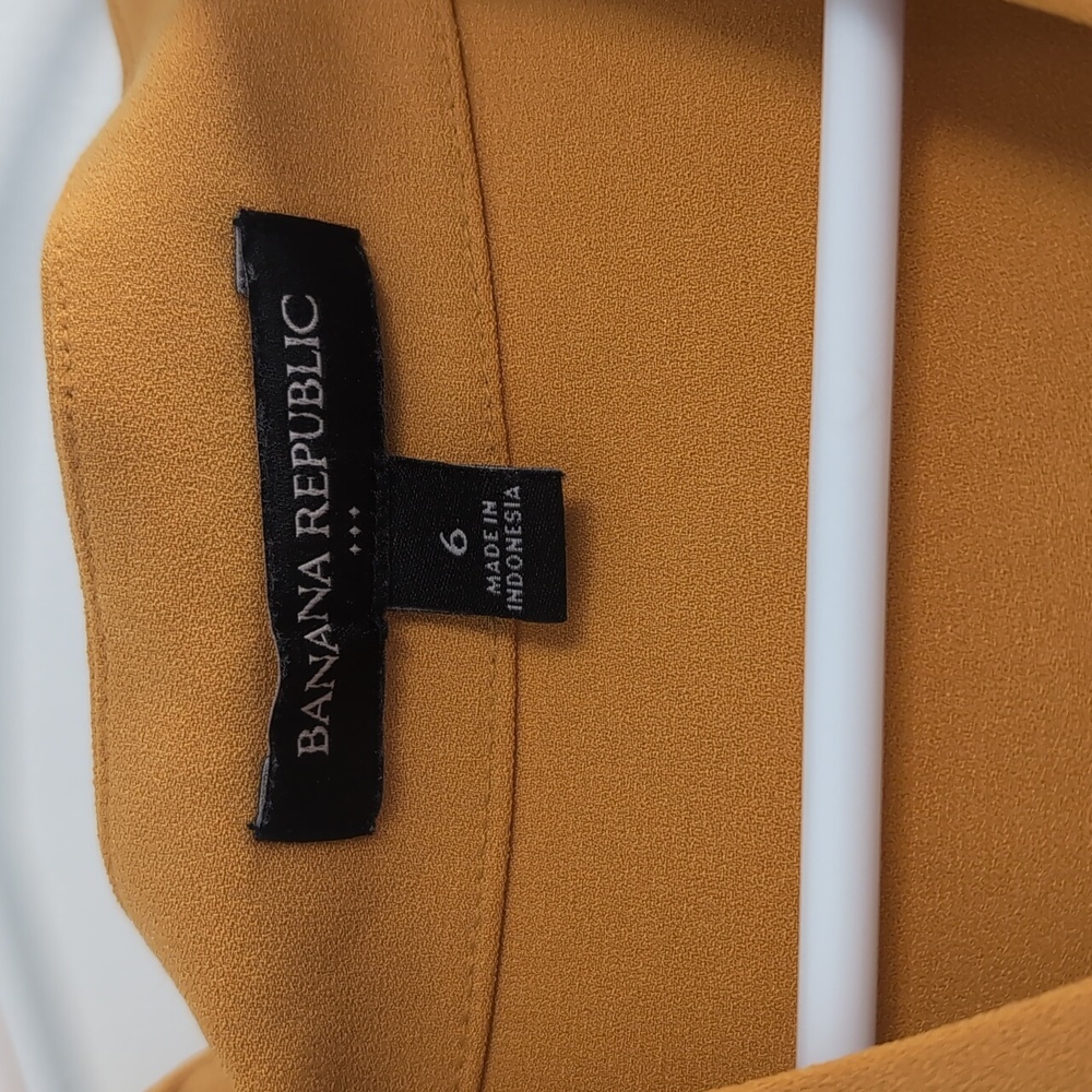 NWOT Mustard Banana Republic Dress Size 6 - Picture 2 of 6